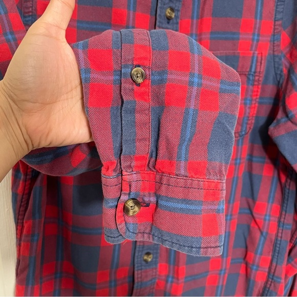 Hollister Men’s Red and Blue Plaid Flannel Button Down Shirt | size Large - Picture 2 of 10